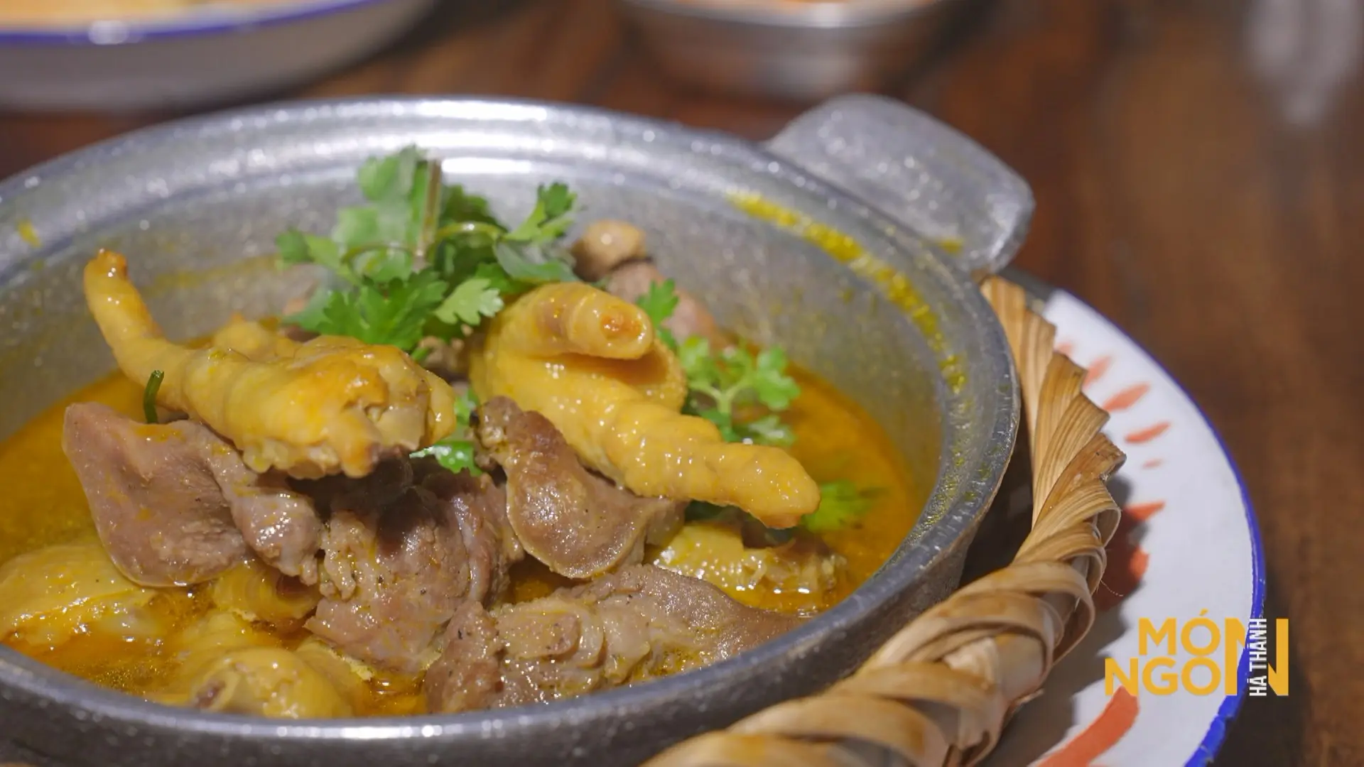 Bánh mì chân gà mật ong